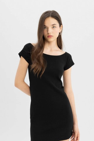 Vestido justo - Preto