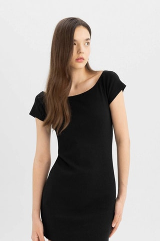 Vestido justo - Preto