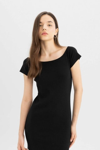 Vestido justo - Preto