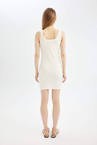 Vestido justo - Cru