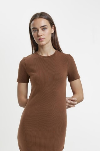 Vestido justo - Castanho