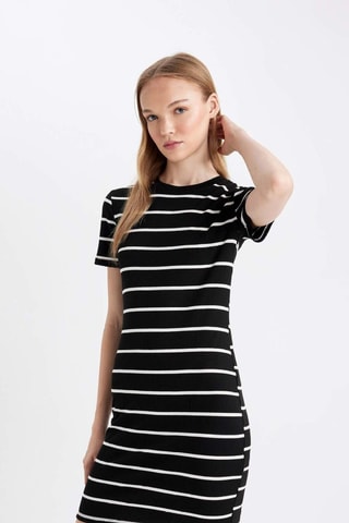 Vestido justo - Preto