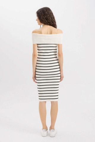 Vestido justo - Cru