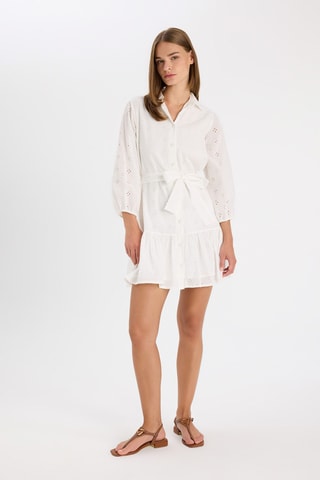Vestido-camisa em bordado inglês - Branco