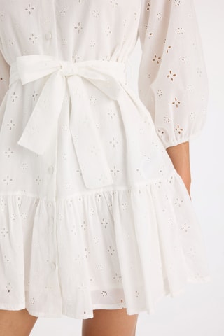 Vestido-camisa em bordado inglês - Branco