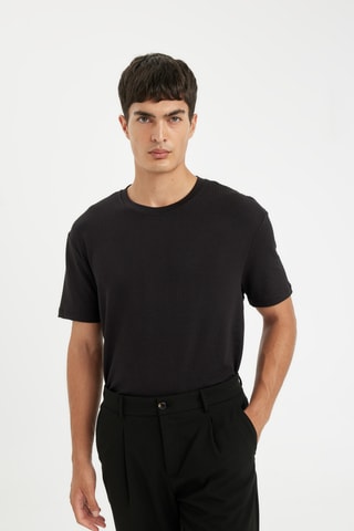 T-shirt Regular Fit - Zwart