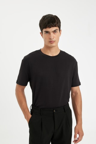 T-shirt Regular Fit - Zwart