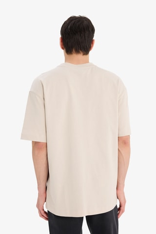 Oversized T-shirt - Beige