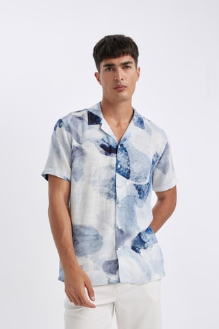 Camisa regular - Azul-claro e branco