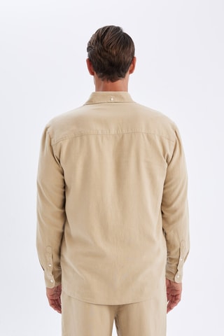 Camisa relaxed em linho - Bege