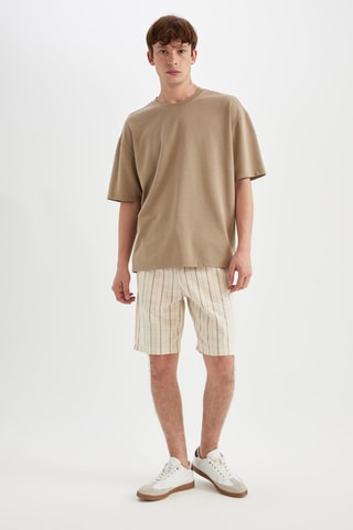 Bermudas regular - Bege