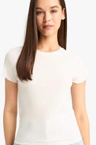 T-shirt - Esbranquiçado