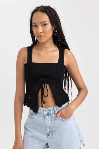 Crop top em croché - Preto
