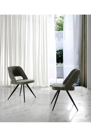 2 chaises - 53 x 61 x 82 cm