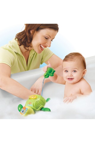 Brinquedo de banho interativo Mamã Tartaruga e o seu bebé nadador – A partir de 1 ano
