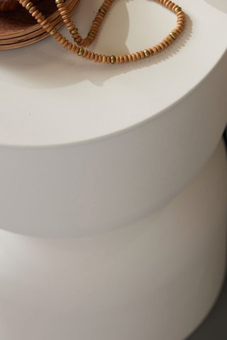 Table d'appoint  - 30 x 30 x 46 cm - Crème