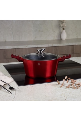 Cocotte et poêle revêtement marbre Metallic Line