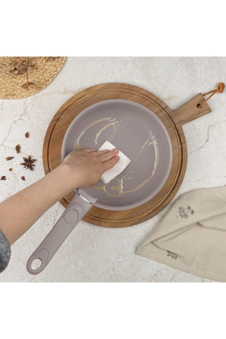 Batterie de cuisine revêtement titane Taupe Collection - 10 pièces