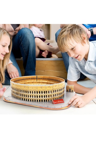 3D-model  National Geographic Coliseum - 131-delig Vanaf 8 Jaar