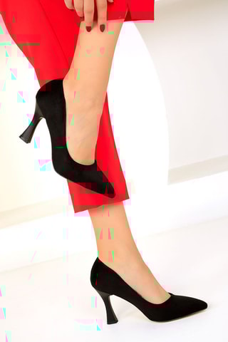 Sapatos de salto - Preto