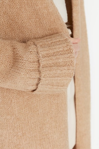 Lang Vest Camel