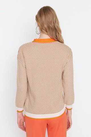 Vest Camel en Wit
