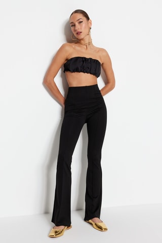 Calças bootcut cintura subida Preto