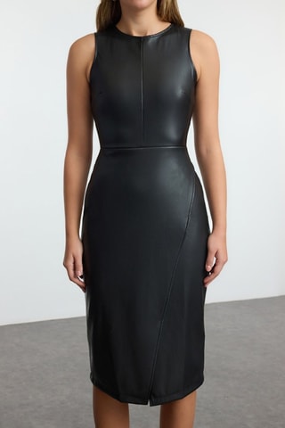 Vestido justo - Preto