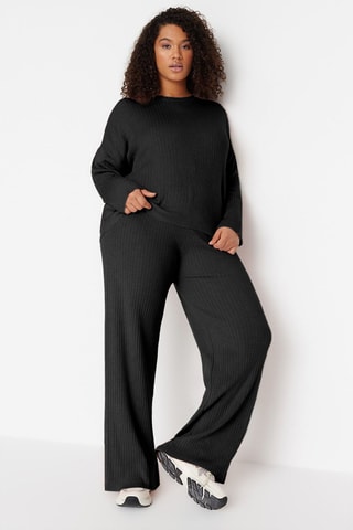 Camisola e calças - Preto