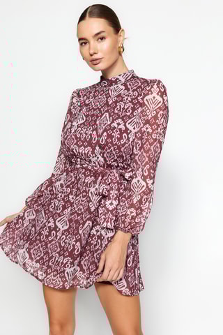 Vestido com folhos - Bordô