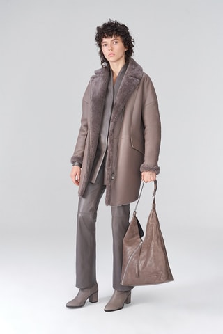 Manteau en peau lainée de mouton - Gris