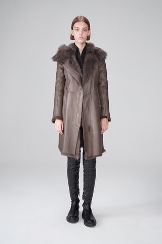 Manteau en peau lainée de mouton - Beige