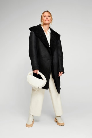 Manteau en peau lainée de mouton à capuche - 
Noir