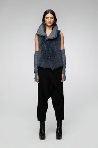 Veste sans manches en peau lainée de mouton - Indigo