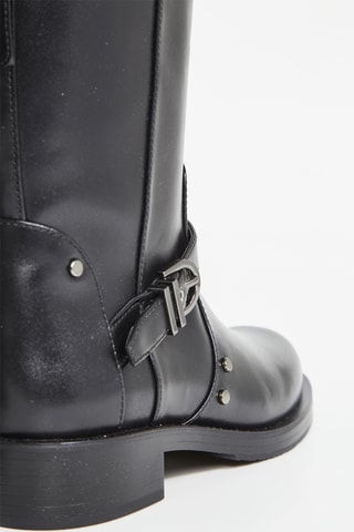 Botins em couro - Preto