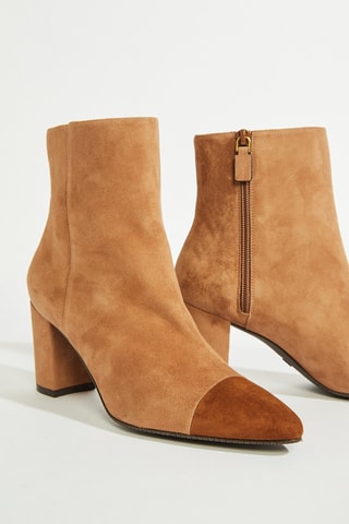 Botins em couro - Camel