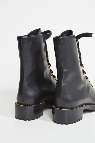 Botins em couro - Preto