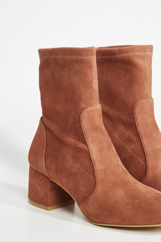 Botins em couro - Castanho