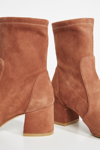 Botins em couro - Castanho