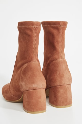 Botins em couro - Castanho