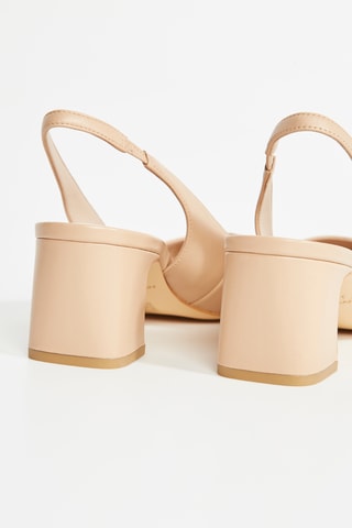 Sapatos de salto em couro - Bege
