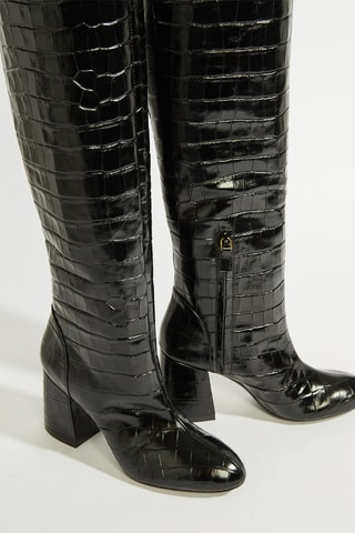 Botas em couro - Preto