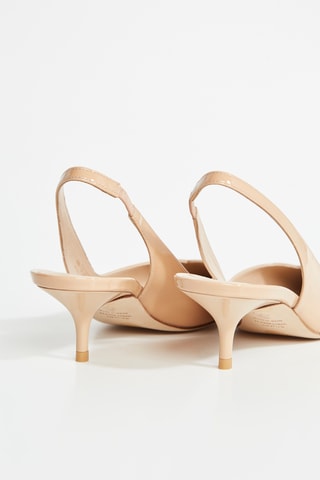 Sapatos de salto envernizados em couro - Bege