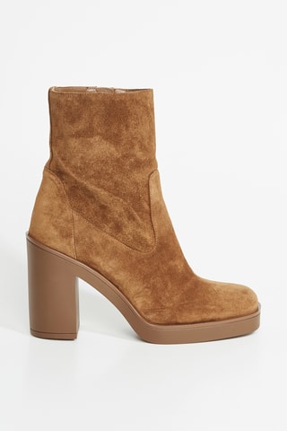 Botins em couro - Castanho
