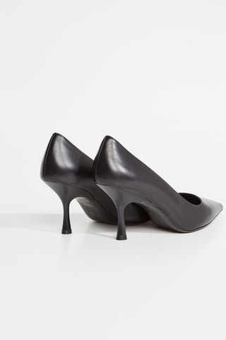 Sapatos de salto em couro - Preto