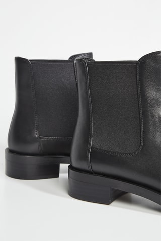 Botins Chelsea em couro - Preto
