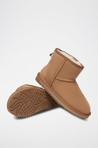 Botins forrados de nobuck Emu - Camel