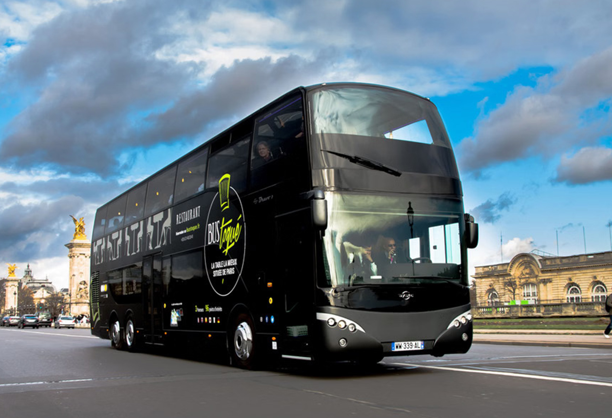 BUS TOQUE en vente privilège sur SHOWROOMPRIVÉ