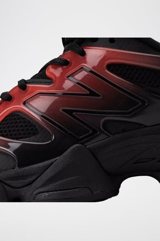 Baskets cuir 9060 - Noir et rouge