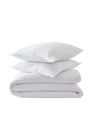 Couette + 2 Oreillers 60 x 60 Gamme  "Douceur" Traité Anti Acarien Soft & Care